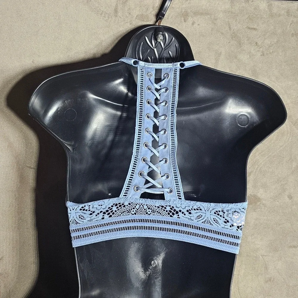 Victoria's‎ Secret Very Sexy Light Blue Lace Racerback Front Close Bra 32D